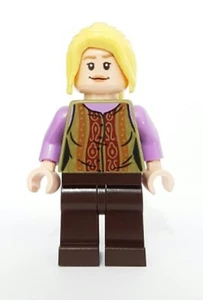 Lego Phoebe Buffay minifigure idea061 from set 21319 new and unbuilt - Picture 1 of 1