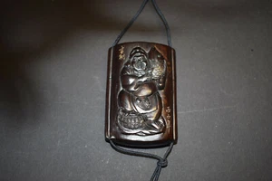 Inro Ibishu-Glücksgott mit Fisch  zwei-teilig signiert  70mm - Zdjęcie 1 z 3