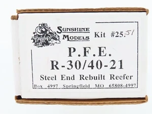 HO Sunshine Resin Kit #25.51 Undecorated PFE Pacific Fruit Exp R-30/40-21 Reefer - Picture 1 of 6