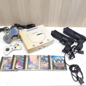 Sega Saturn white Console with 2 Virtua Gun controllers & 5 game bundle GN713 - Picture 1 of 14