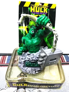 Reloj y Luces Coleccionistas The Incredible Hulk (necesita pilas) con soporte, sin caja - Imagen 1 de 10