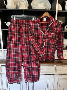 The Company Store Womens Sz Lg Flannel Black/Red/White Plaid Holiday Pajama Set - Picture 1 of 6