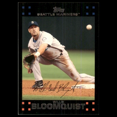 Willie Bloomquist #585 2007 Topps Seattle Mariners Baseball Card MLB NM - Image 1 of 3
