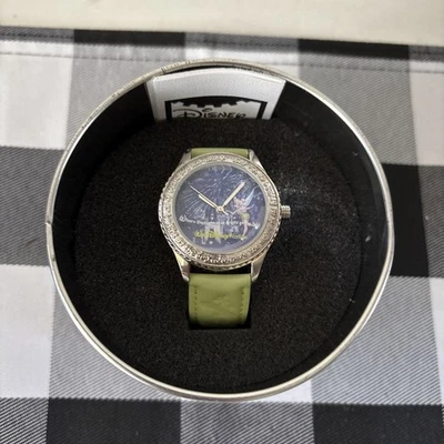 Reloj Pulsera Castillo de Cenicienta Campanilla Parques Walt Disney Nuevo en Lata. Foto 1 de 4