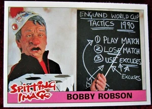 SPITTING IMAGE - Tarjeta #54 - "BOBBY ROBSON - THE FOOTBALL CRAZY" - TOPPS 1990 - Imagen 1 de 2