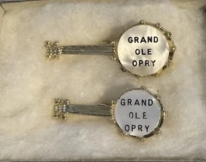 Lot Of 2 Grand Ole Opry Banjo Gold Toned Brooch Pins Vintage Excellent - Picture 1 of 1