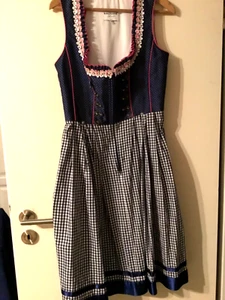 Tracht / Dirnd der Marke Krüger in Gr. 38, blau/ pink, sehr gut erhalten - Bild 1 von 8