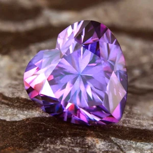 2 Ct Fancy Purples Heart Cut VVS1 Moss Diamond Premium Quality Loose Gemstone - Picture 1 of 7