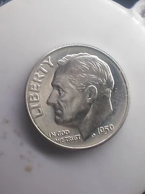 1959 P  Roosevelt  SILVER Dime. MINT STATE  BU FB DDO/DDR CHIPS EYE APPEALING  - Image 1 of 4
