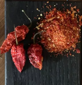 Premium Carolina Reaper Chili Powder - World's Hottest & Best Quality - Picture 1 of 6