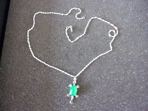 catenina in argento 925 con pendente in giada verde..........5 - Foto 1 di 2