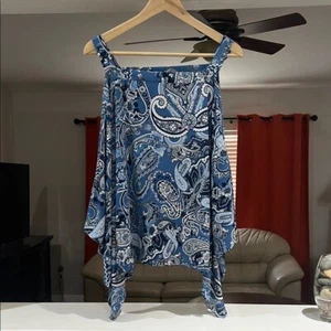 ECI New York Blue Paisley Cold Shoulder Dolman Sleeve Top Size M - Picture 1 of 8