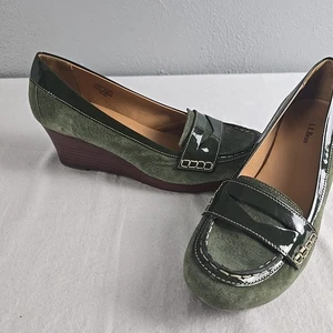 LL Bean Womens Penny Loafer Wedge Heels 8M Green Suede Fairy Grunge Academia - Picture 1 of 9