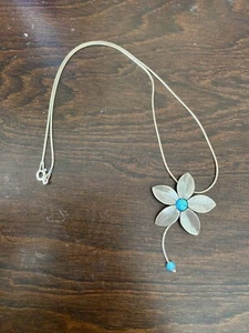 Bohemian Flower Daisy Pendant Mint Aqua Colors Silver Finish Necklace - Picture 1 of 3