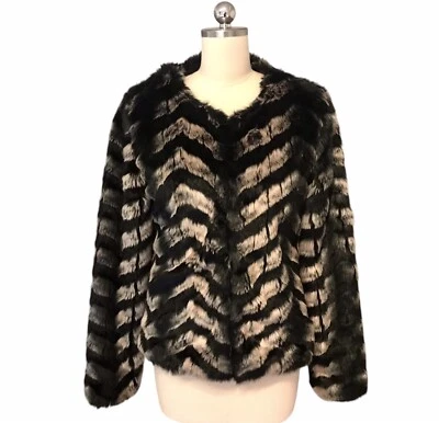 Boston Proper 2 Tone Faux Fur Coat Lined Statement Lux Mob Wife Women’s Sz S - Image 1 of 4