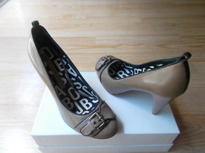 Marc by Marc Jacobs Shoes Heels Buckle Taupe Leather 39 US 8.5 NEW - Image 1 of 4