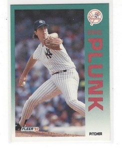 1992 FLEER BASEBALL REGULAR BASE SERIES SINGLES #'S 241-480