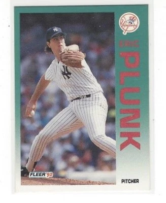 1992 FLEER BASEBALL REGULAR BASE SERIES SINGLES #'S 241-480 - Image 1 of 2