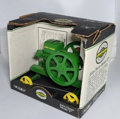 ERTL John Deere Model E Engine Die Cast 1/6 #4350 Vintage NOS Gasoline Engines - Image 1 of 4