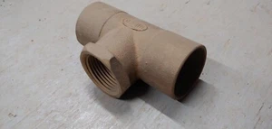 Bronze Reducing Tee 1-1/4" sweat X 1" FPT X 1-1/4" sweat - Picture 1 of 1