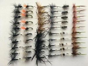 Season Trout Fishing Flies, 60 Dry Flies Pack, Named Varieties, Fly Fishing - Picture 1 of 2