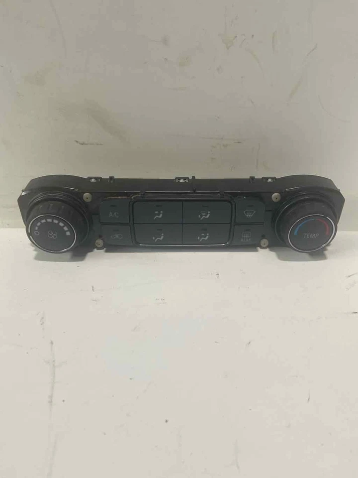 15 16 17 18 19 CHEVY SILVERADO 2500 Temperatura AC Calentador Climatizador Foto 1 de 3