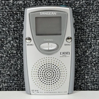 Sangean DT-210 AM/FM Radio de Bolsillo DBB PLL Receptor Sintetizado Gris Usado Foto 1 de 4