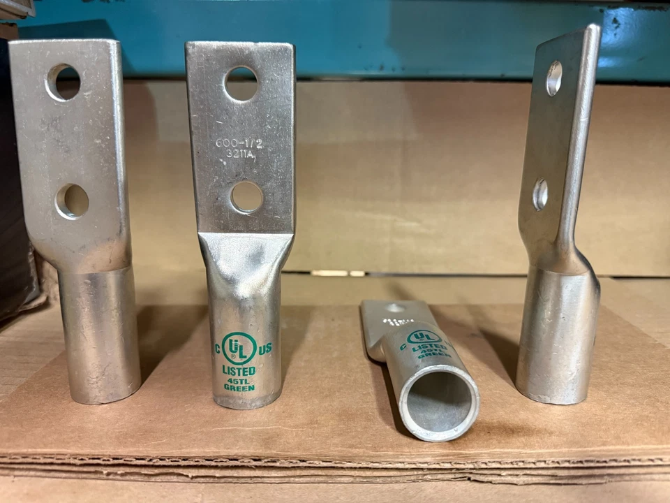 2 - 1/2 HOLES WIRE 600MCM 3211A 45TL GREEN - 63128 - Image 1 of 4