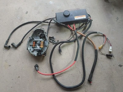 1997 Yamaha Wave Venture 760 IGNITION EBOX CDI ECU And Stator - Image 1 of 4