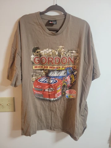 Vintage 2001 Jeff Gordon Womens Man of Many Colors Chase Authentics - Size 2XL Cover