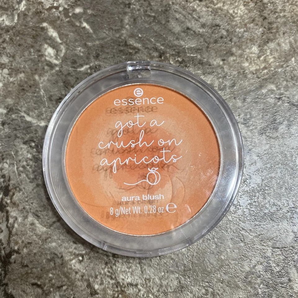 Essence Got A Crush On Apricots Aura Blush, Scented Like Apricots Rare - Image 1 of 3