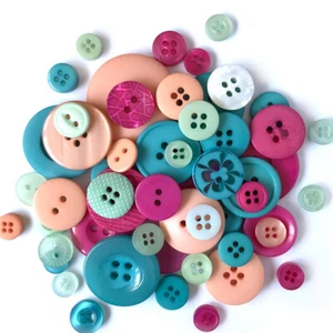 Buttons Galore - Variety - Picture 1 of 2