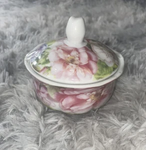 Porzellan Blumenschale mit Deckel - Bild 1 von 3