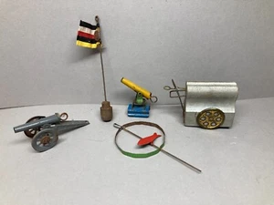 antike Spielzeug Masse Soldat 1. WK Zubehör Kanone Geschütz Fahne Wagen [3744-61 - Bild 1 von 10