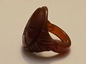 Früher Art Deco Ring geschnitzt Bakelit Blumen. Vielleicht asiatisch? - Bild 1 von 7