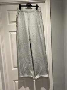 H&M Move Straight Leg Joggers Size Medium - Picture 1 of 5