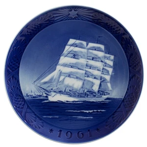 ROYAL COPENHAGEN PIATTO DI NATALE 1961 ORIGINALE PORCELLANA PRIMA SCELTA - Picture 1 of 4