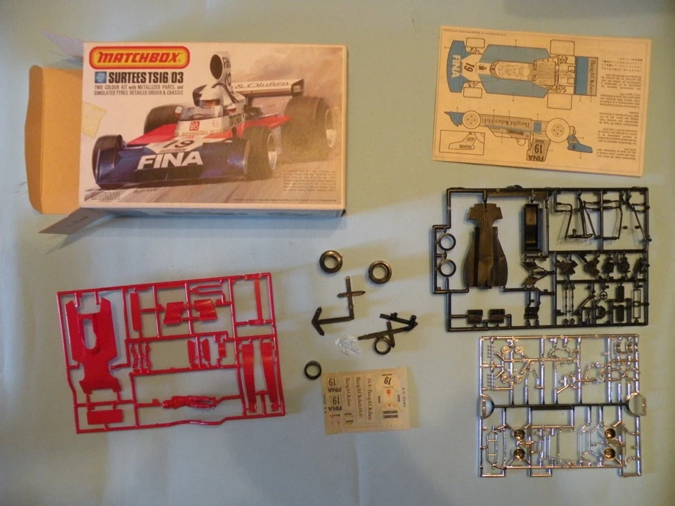 MATCHBOX PK-305 SURTEES TS16/03 NUOVO/NEW SPRUE COMPLETO - Immagine 1 di 1