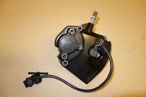 Suzuki GSXR GSXR750 750 K1 K2 Piñón Delantero Cubierta Motor - Imagen 1 de 6