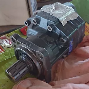 PTO Hydraulic Pump, OMFB - Picture 1 of 6