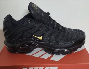 2 PAIA NIKE Air Max Tn Squalo Blu E Bianche E Bianche E Grige EUR 60,00 -  PicClick IT