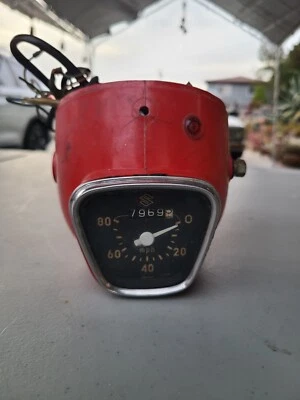 Suzuki K15p K15 1965 velocímetro faros canastilla Foto 1 de 4