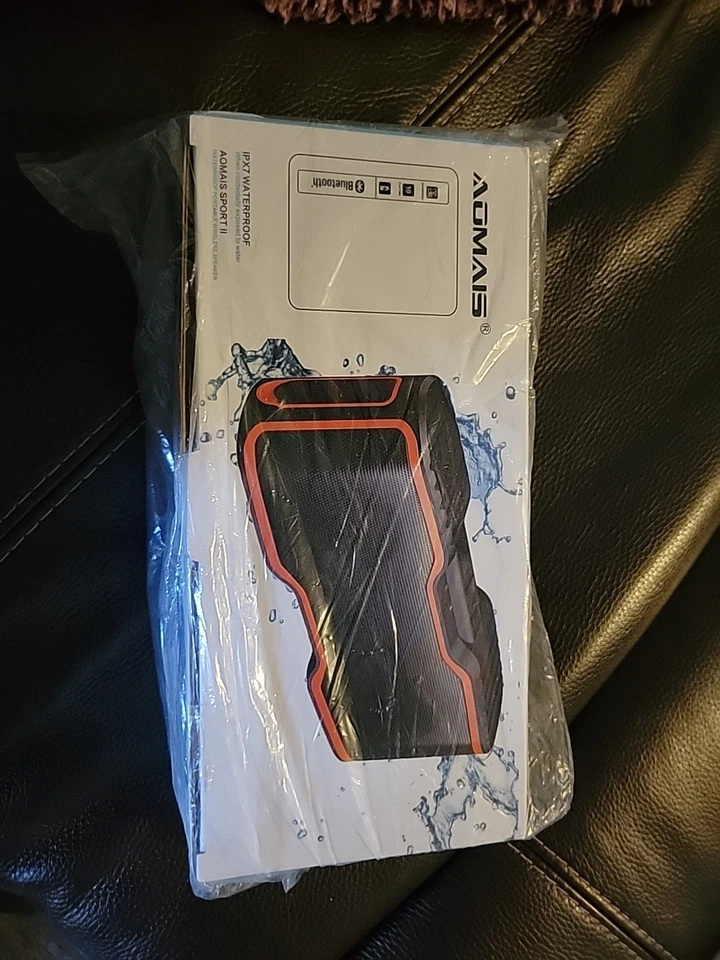 Altavoz portátil inalámbrico Bluetooth AOMAIS Sport II impermeable graves ricos Foto 1 de 2