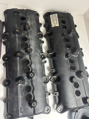 OEM 2009-2018 Dodge Ram 1500 Valve Cover Molar 5.7L 6.4L Hemi Cover Pair Set 2 - Image 1 of 3