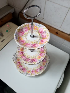 ROYAL ALBERT.Serena 3 Tiered Cake Stand.Bone China.Hight 14.5in.Us - Picture 1 of 13