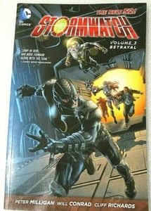 DC Comics ¡Los Nuevos 52! Stormwatch Betrayal Volumen 3 2013 Tapa blanda   - Imagen 1 de 3