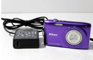 Nikon COOLPIX S3300 kompakte Digitalkamera lila aus Japan - Bild 1 von 8