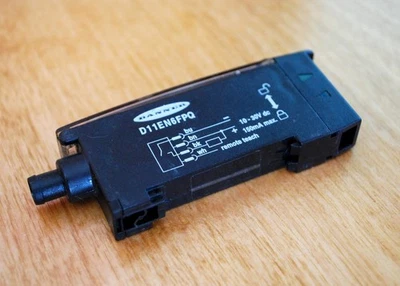 Banner D11EN6FPQ D11 Expert Series Plastic Fiber Optic - USED - Image 1 of 2