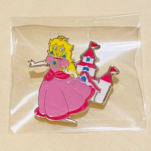 Princess Peach Pin Badge USJ Limited Nintendo Collectible Pink Castle Design - Picture 1 of 2