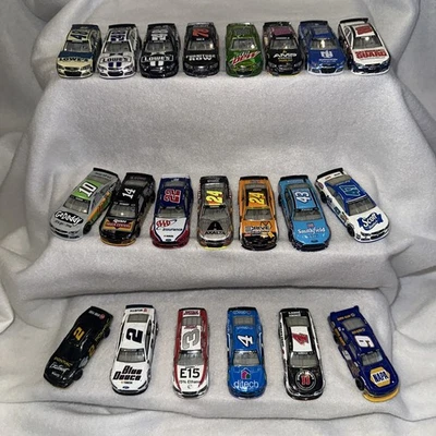 Lote De 21 Coches NASCAR RAROS 1:64 Foto 1 de 4
